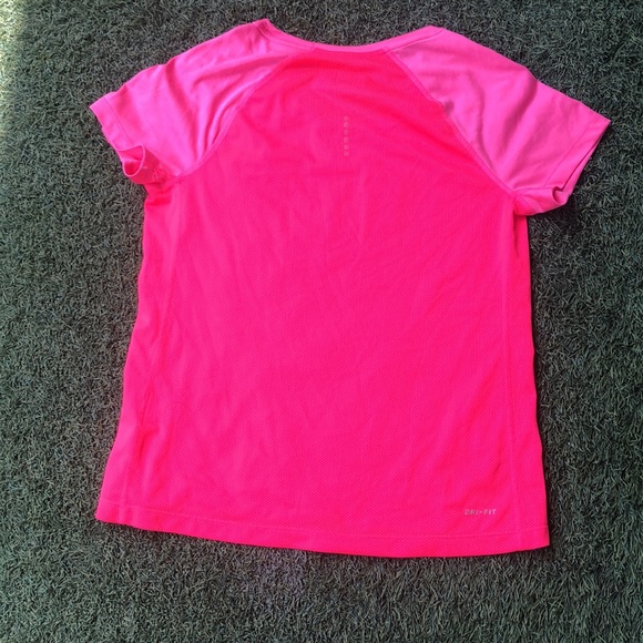 Nike dry fit T shirt - Picture 2 of 8